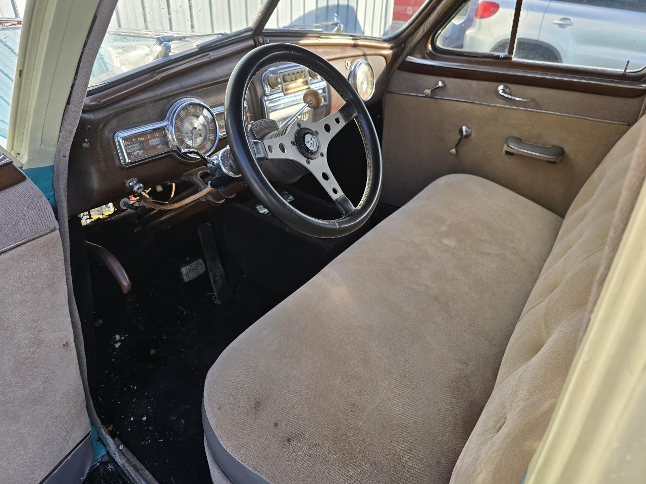 Pontiac Streamliner Silver Streak 1948