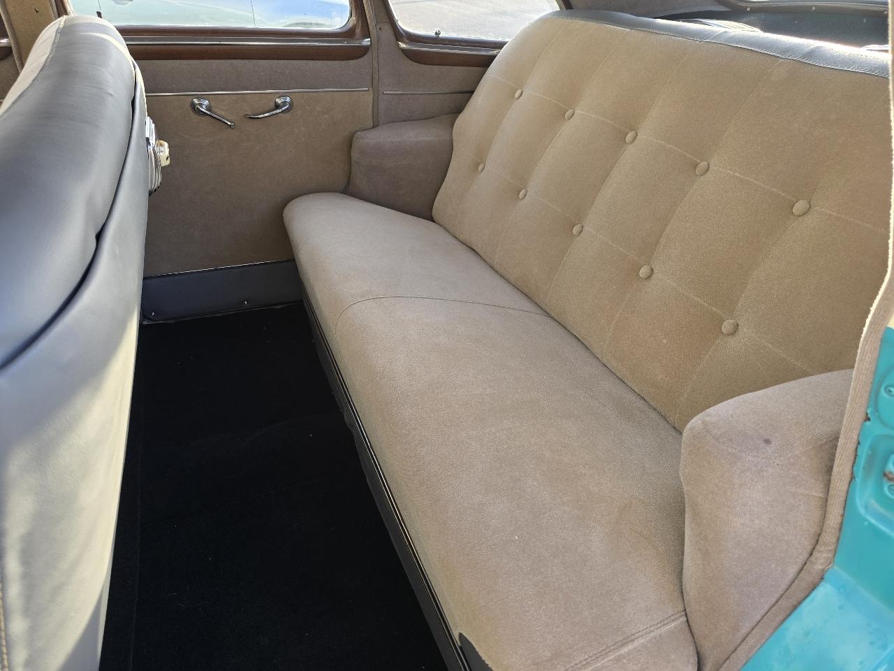 Pontiac Streamliner Silver Streak 1948