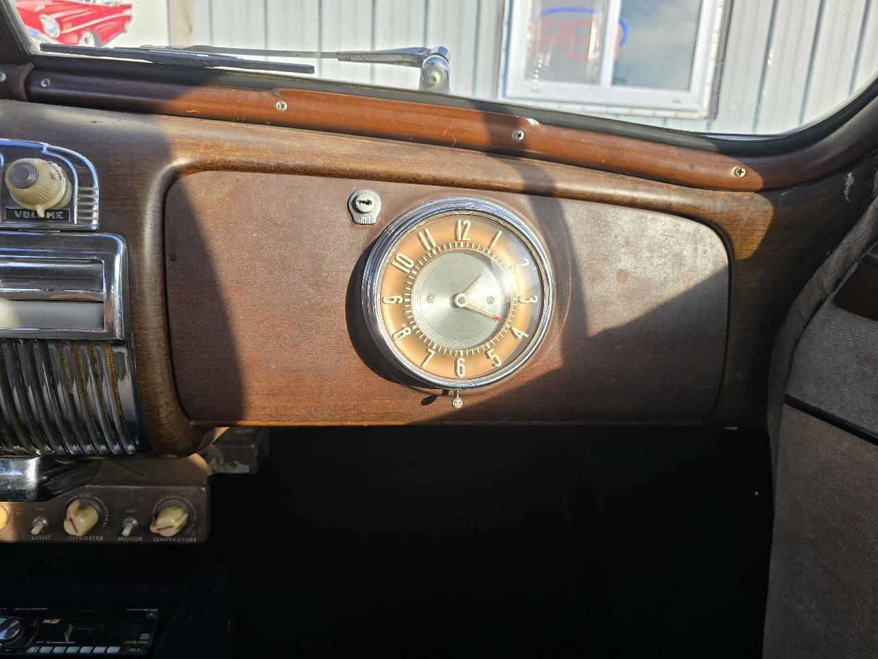 Pontiac Streamliner Silver Streak 1948