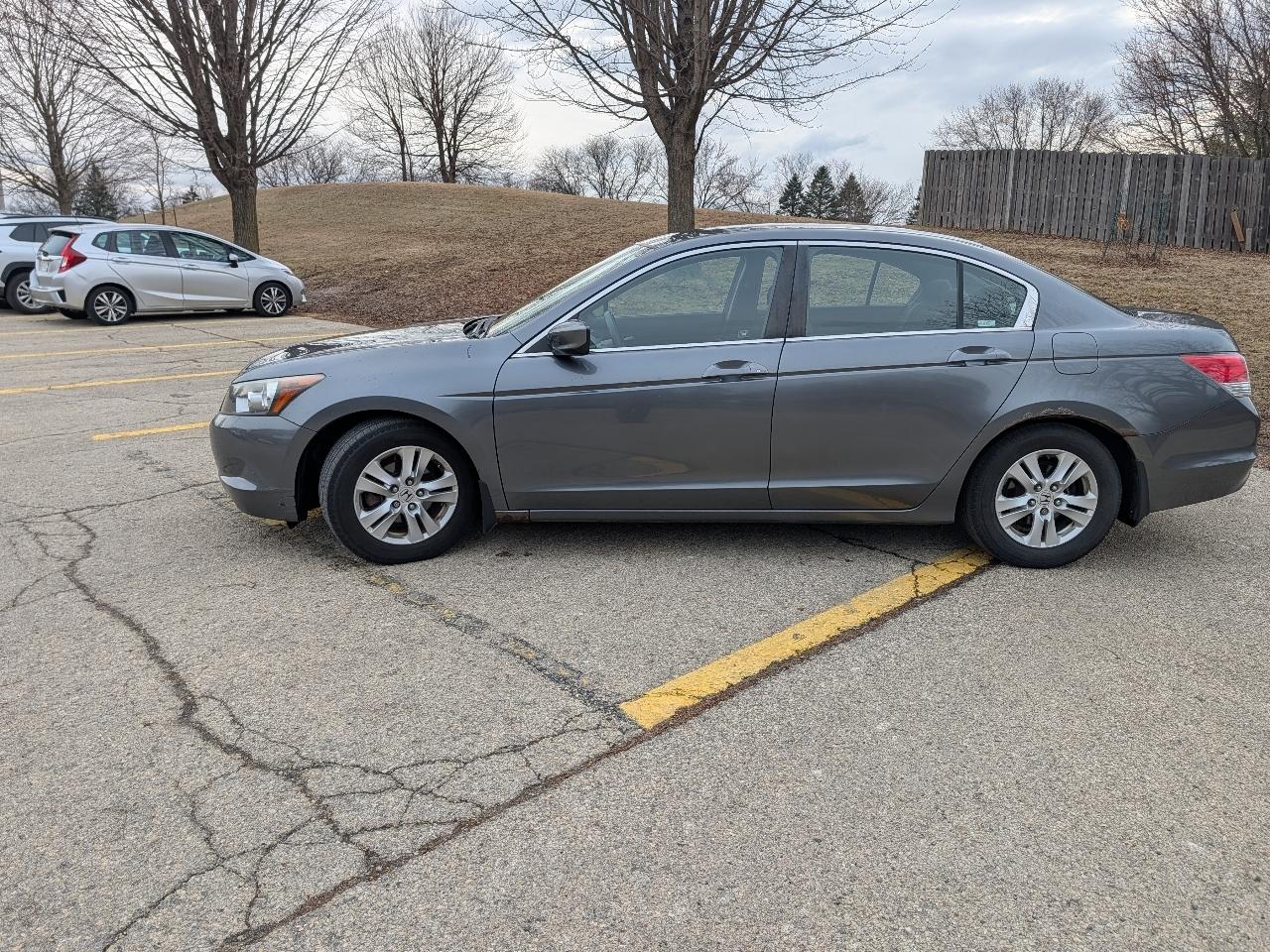 Honda Accord LX-P Sedan AT 2009