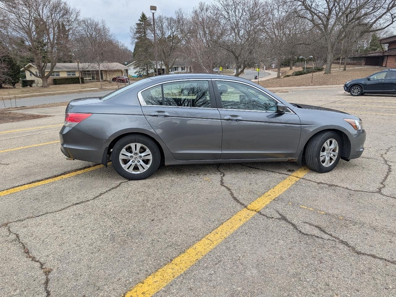 Honda Accord LX-P Sedan AT 2009