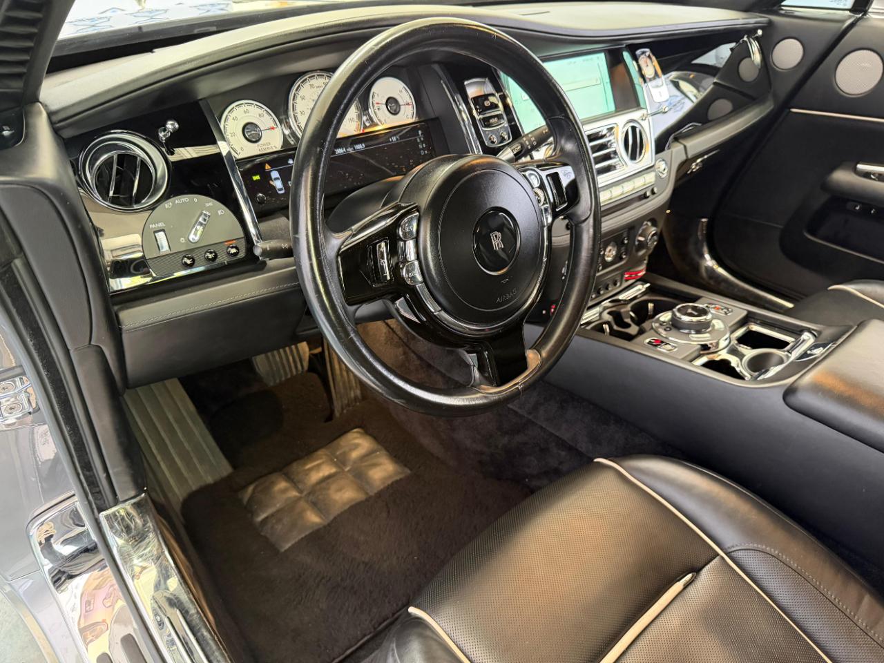 2016 Rolls-Royce Wraith Base - Photo 17
