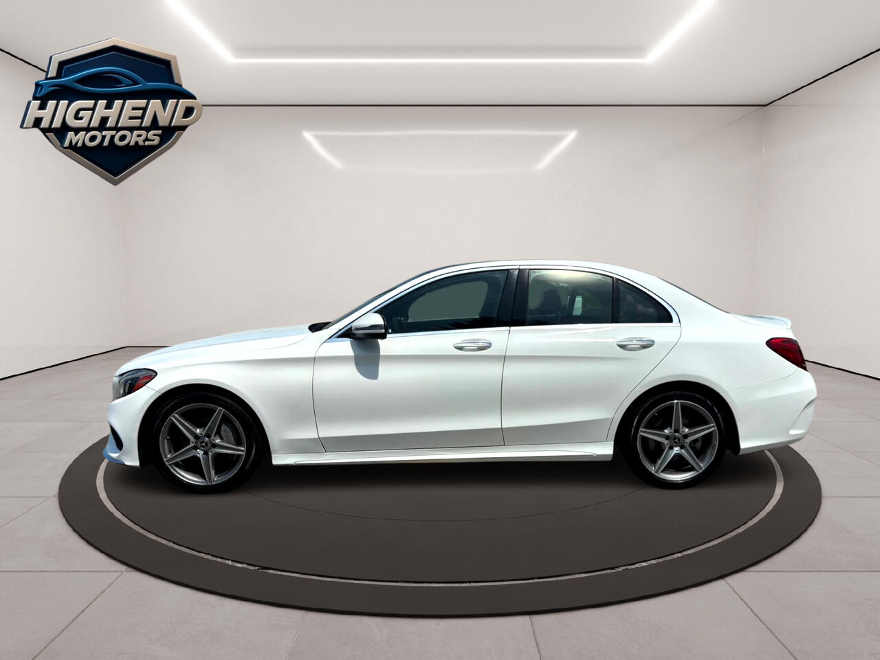 2017 Mercedes Benz C 300 Sedan photo 3