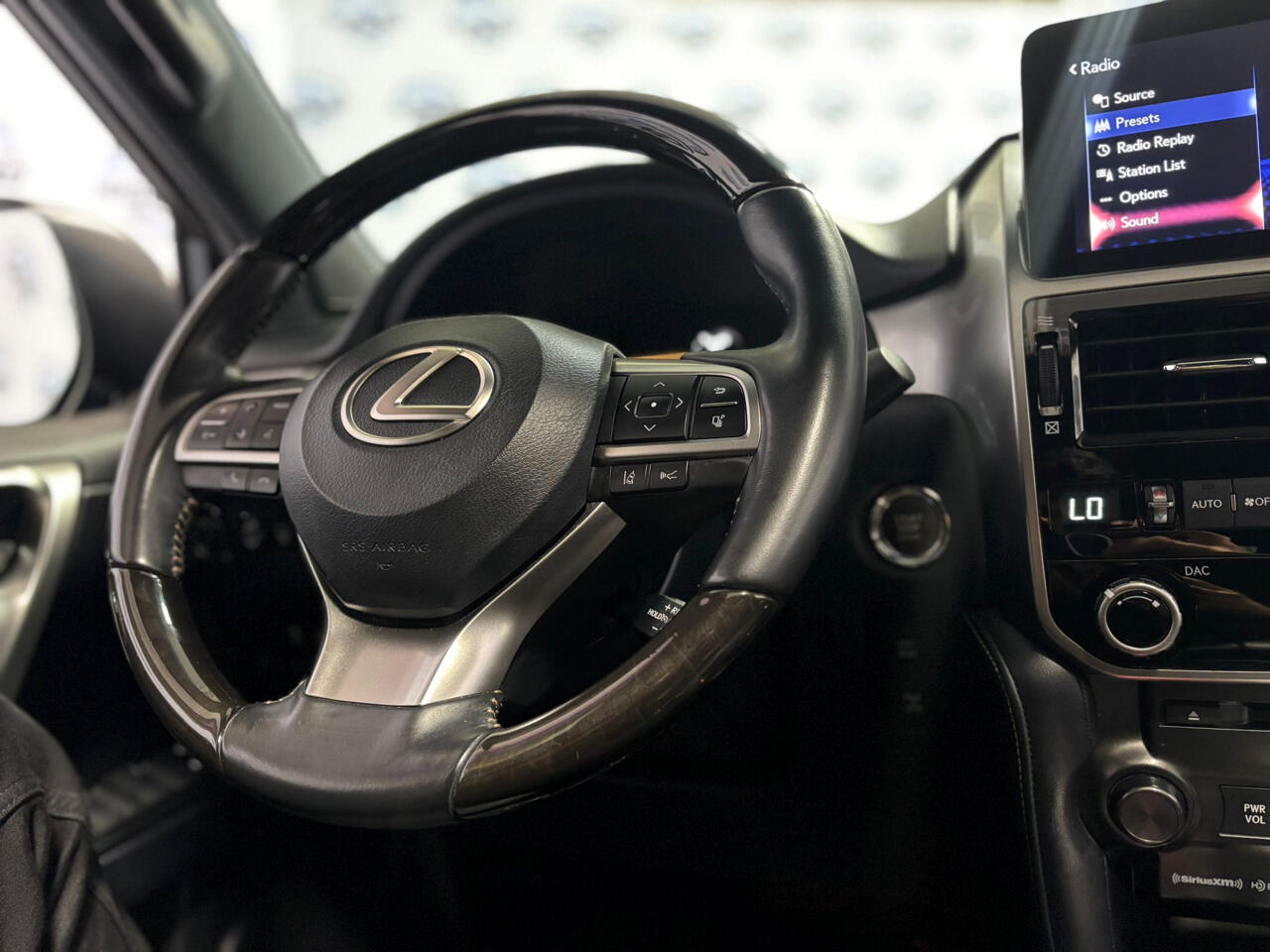 2022 Lexus GX 460 photo 26