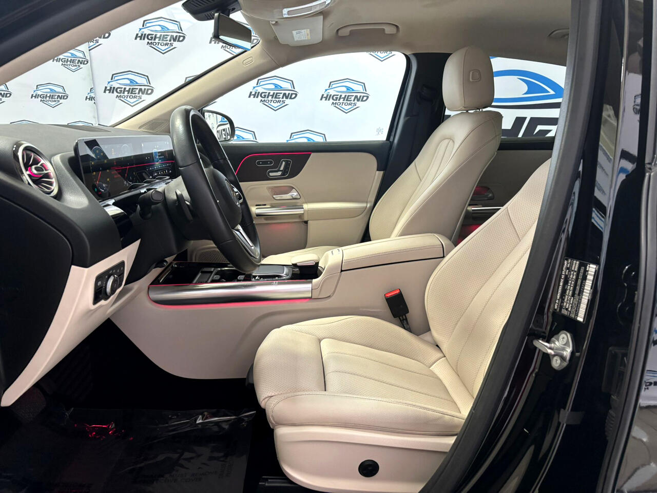 Mercedes-Benz GLA-Class GLA250 2021