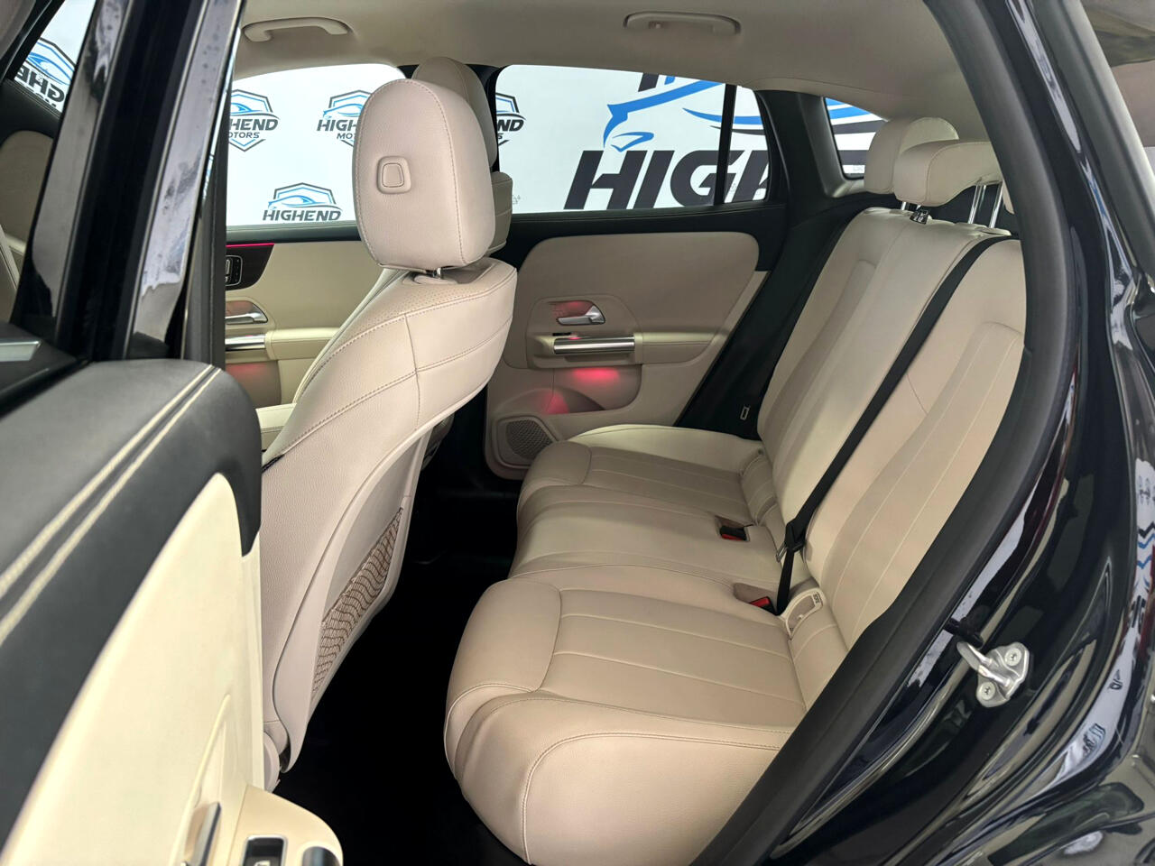 Mercedes-Benz GLA-Class GLA250 2021