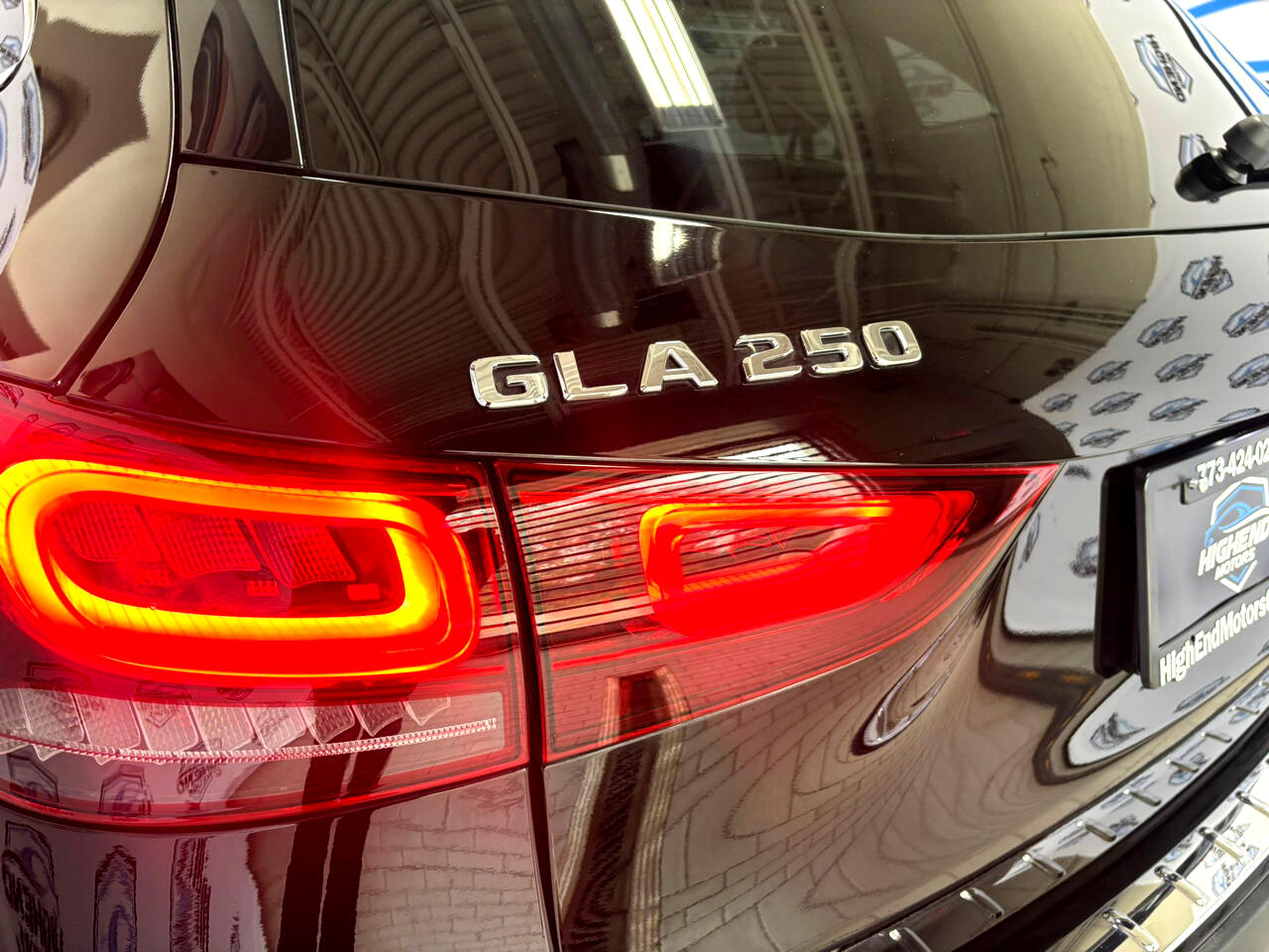 Mercedes-Benz GLA-Class GLA250 2021