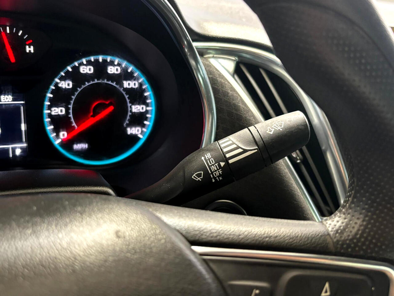 2020 Chevrolet Malibu 1LT photo 23