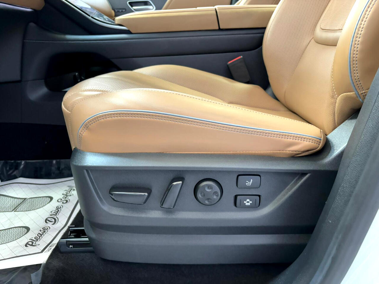 Infiniti QX80 Sensory 4WD 2025