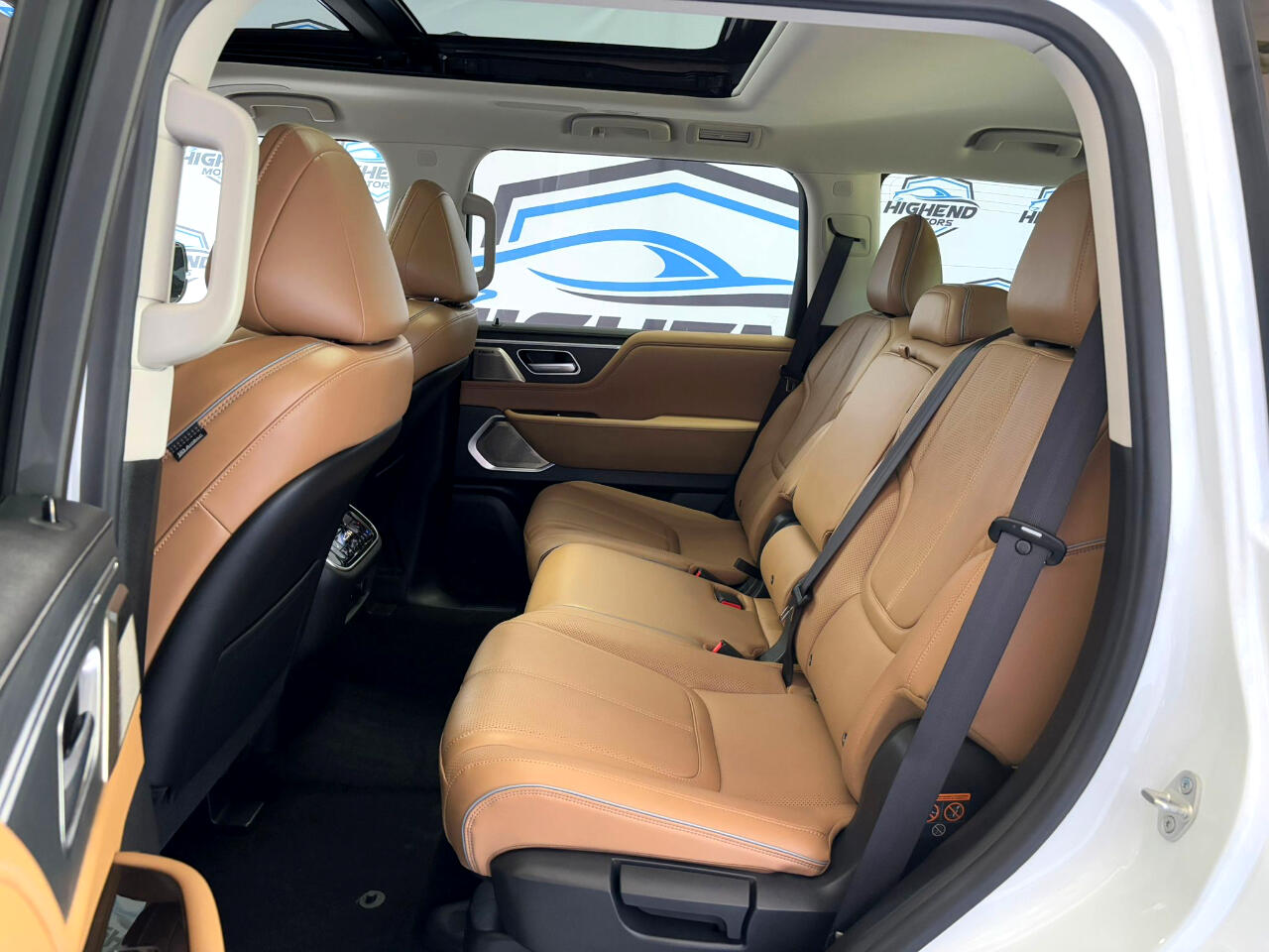 Infiniti QX80 Sensory 4WD 2025