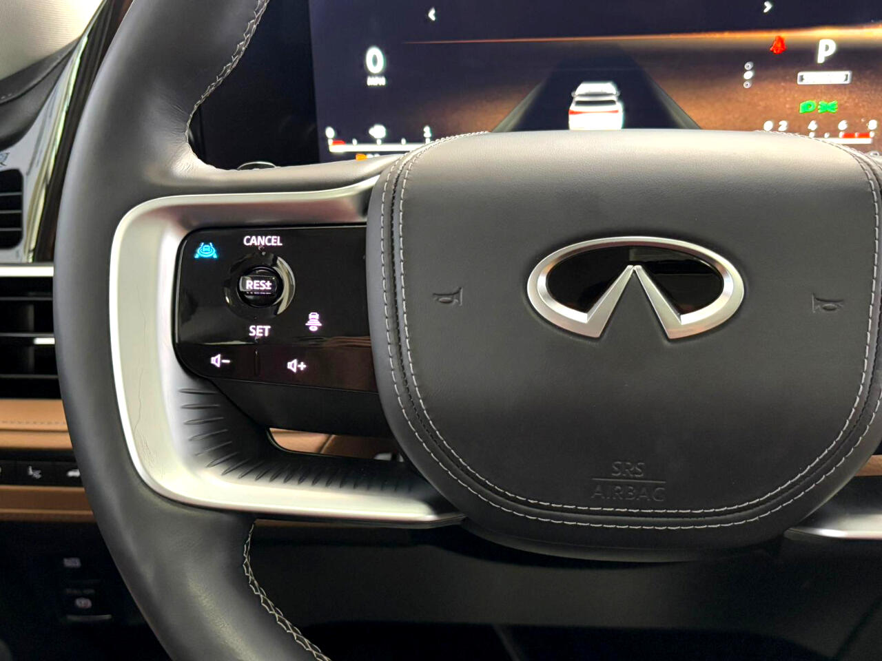 Infiniti QX80 Sensory 4WD 2025