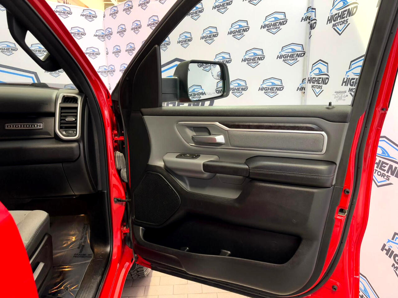 RAM 1500 Big Horn Quad Cab 4WD 2022