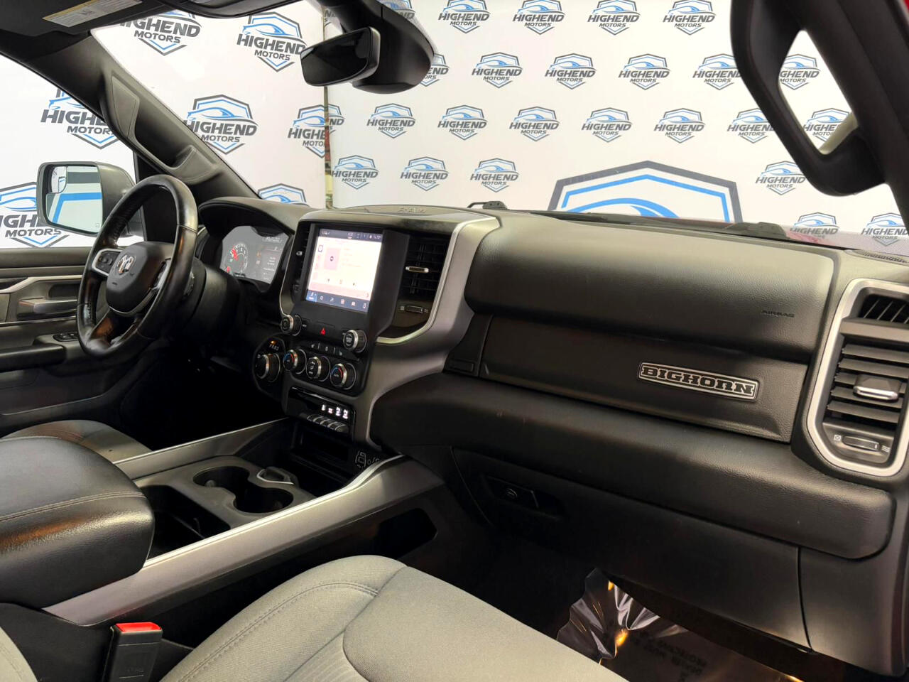 RAM 1500 Big Horn Quad Cab 4WD 2022