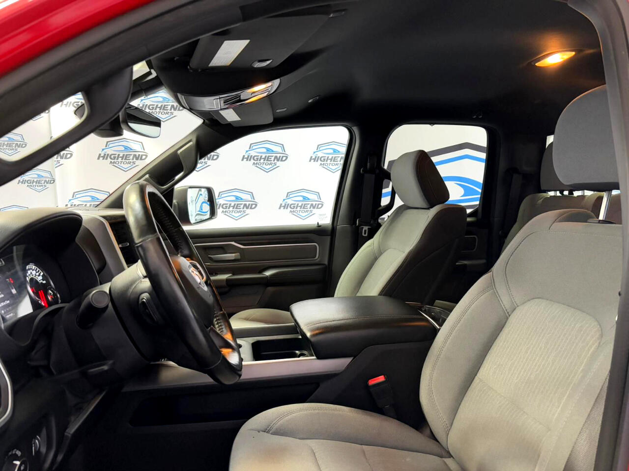 RAM 1500 Big Horn Quad Cab 4WD 2022