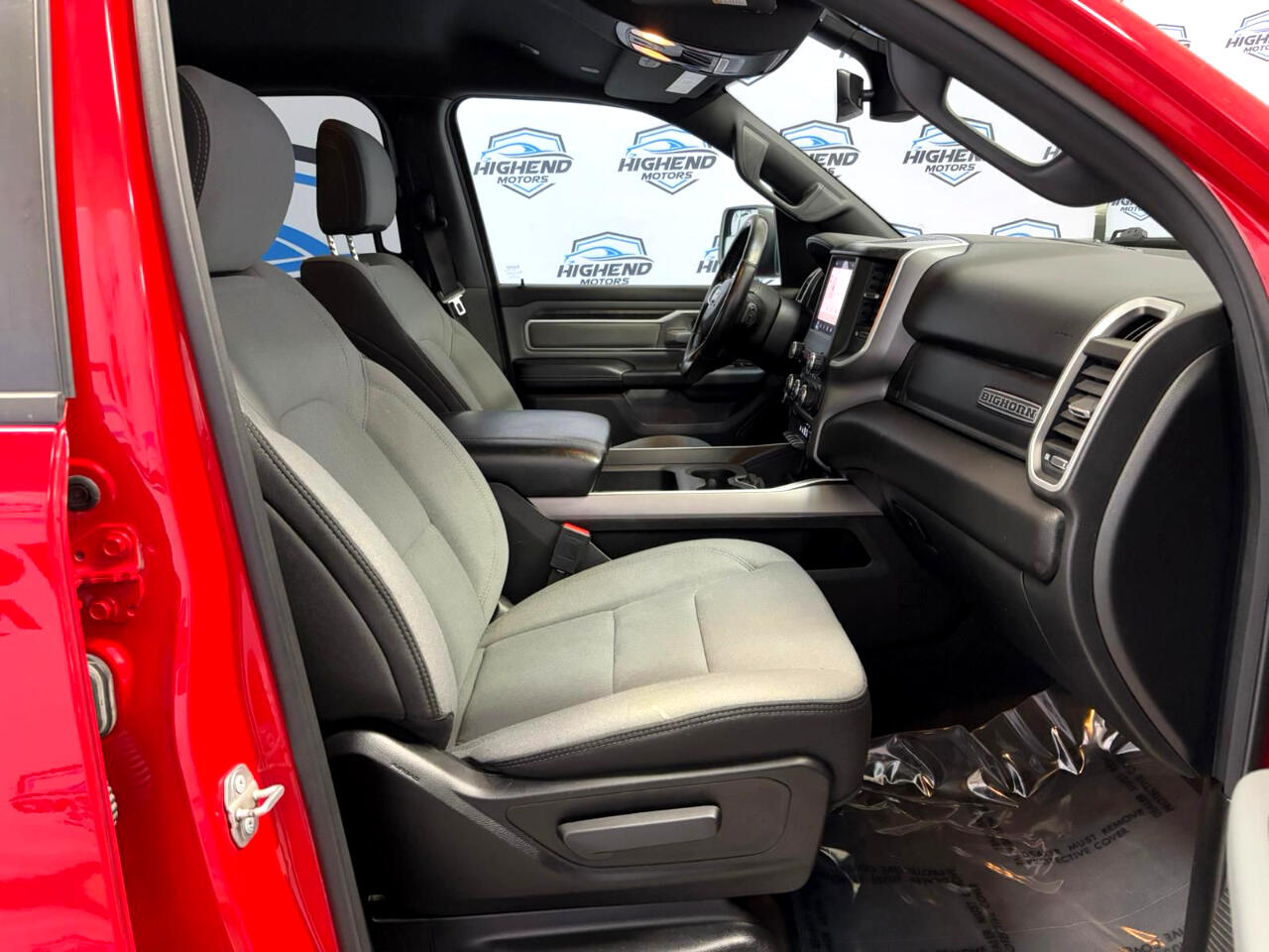 RAM 1500 Big Horn Quad Cab 4WD 2022