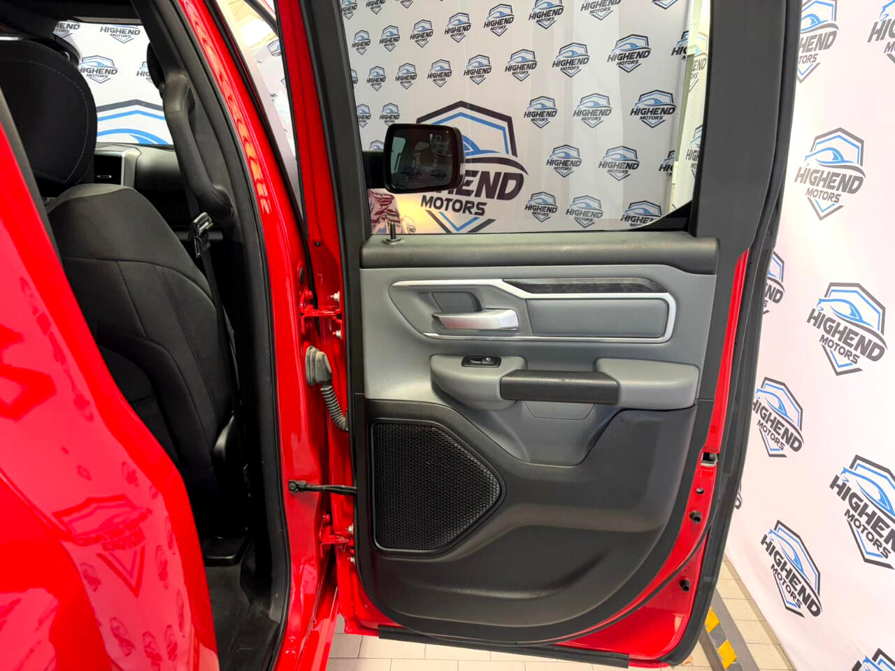 RAM 1500 Big Horn Quad Cab 4WD 2022