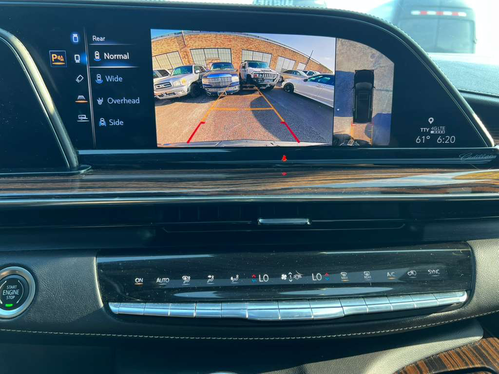 Cadillac Escalade Premium Luxury AWD 2021