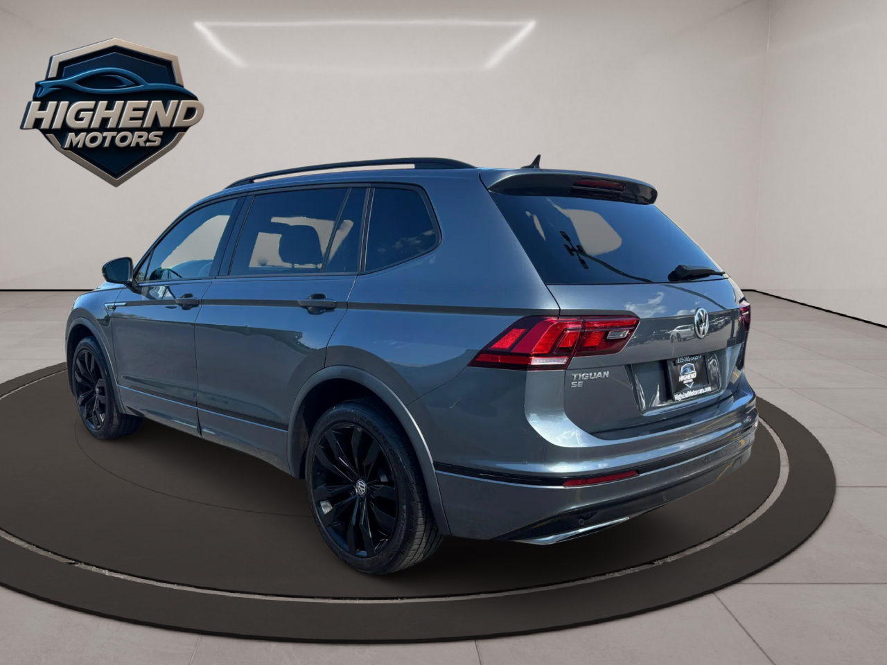 2020 Volkswagen Tiguan SE photo 2