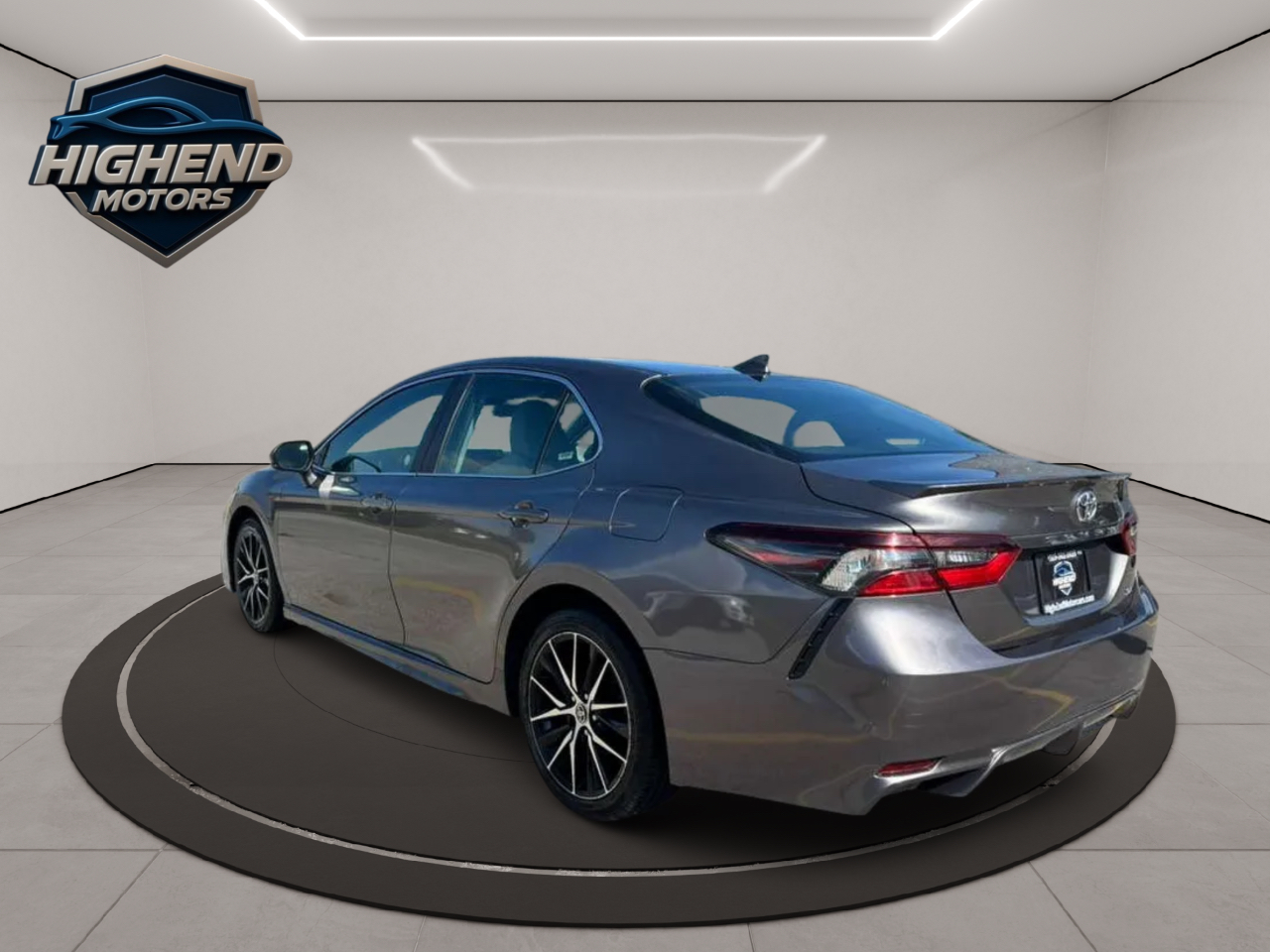 2022 Toyota Camry SE photo 4