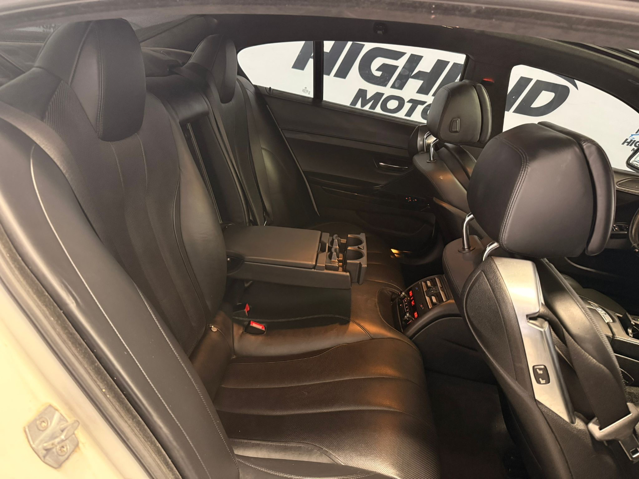 BMW 6-Series Gran Coupe 650i xDrive 2014