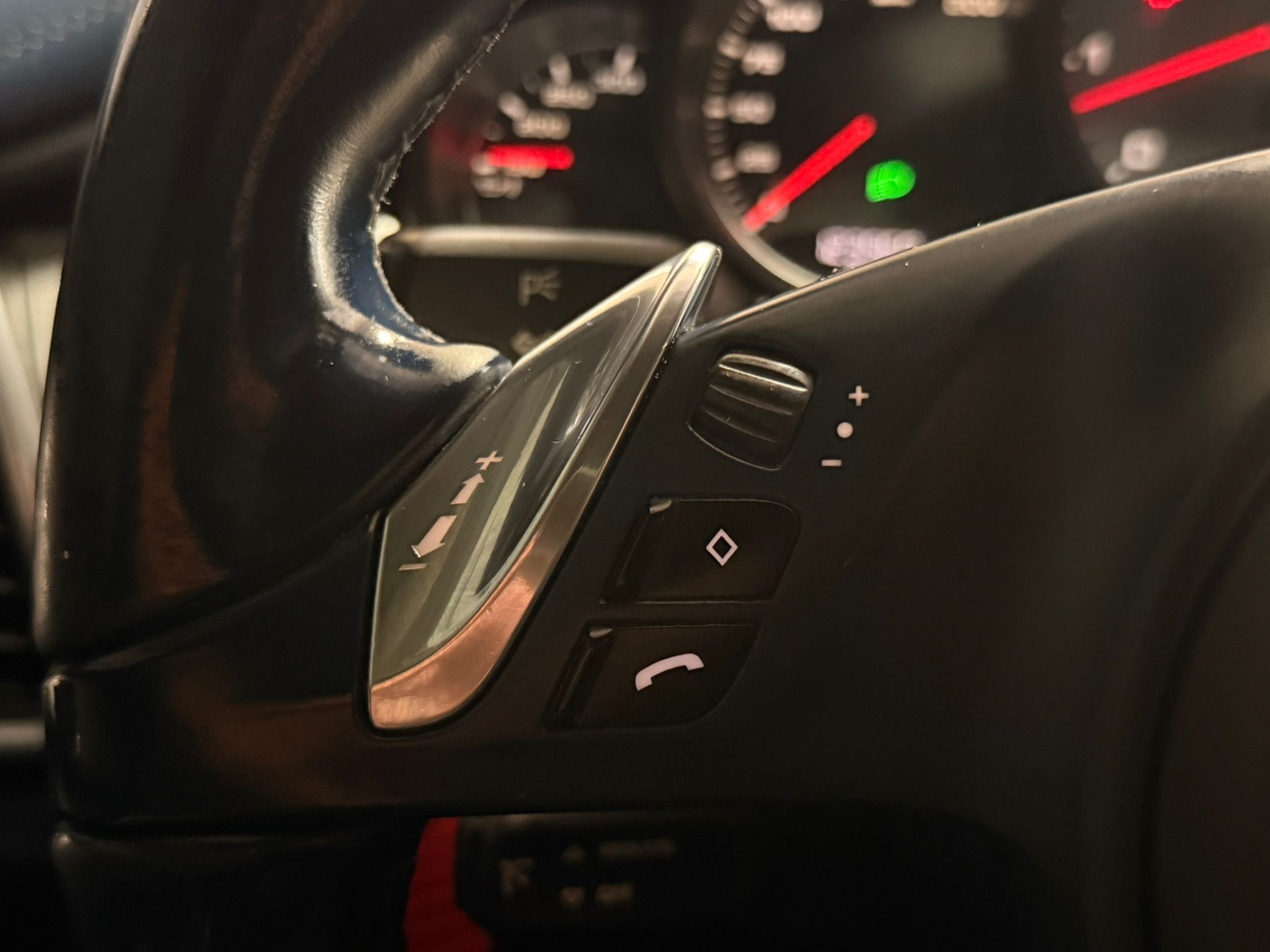 Porsche Panamera 4S AWD 2010