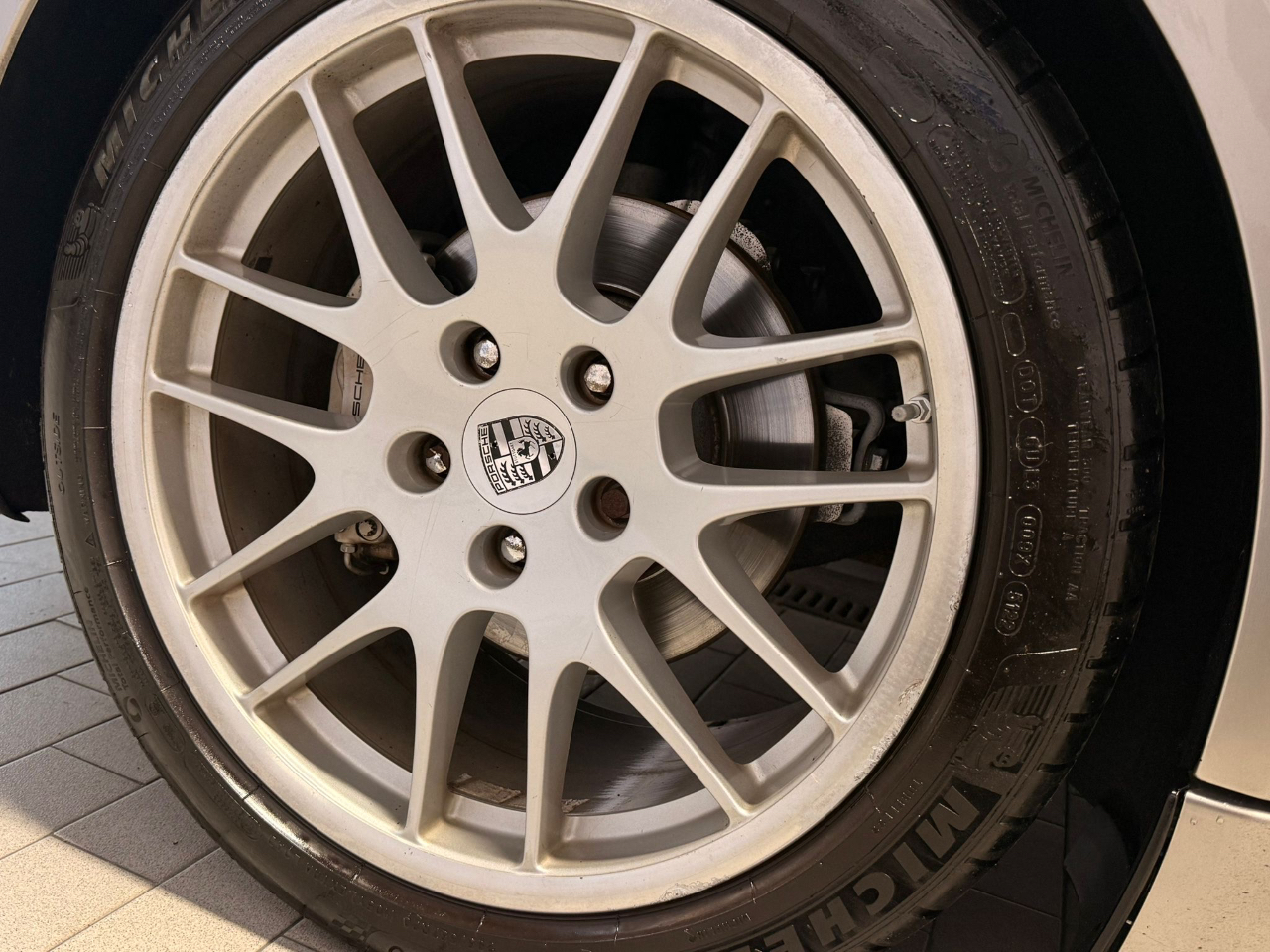 Porsche Panamera 4S AWD 2010