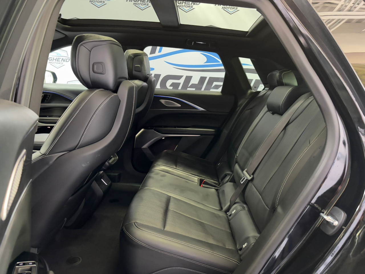 Cadillac Lyriq Lux-3 2024
