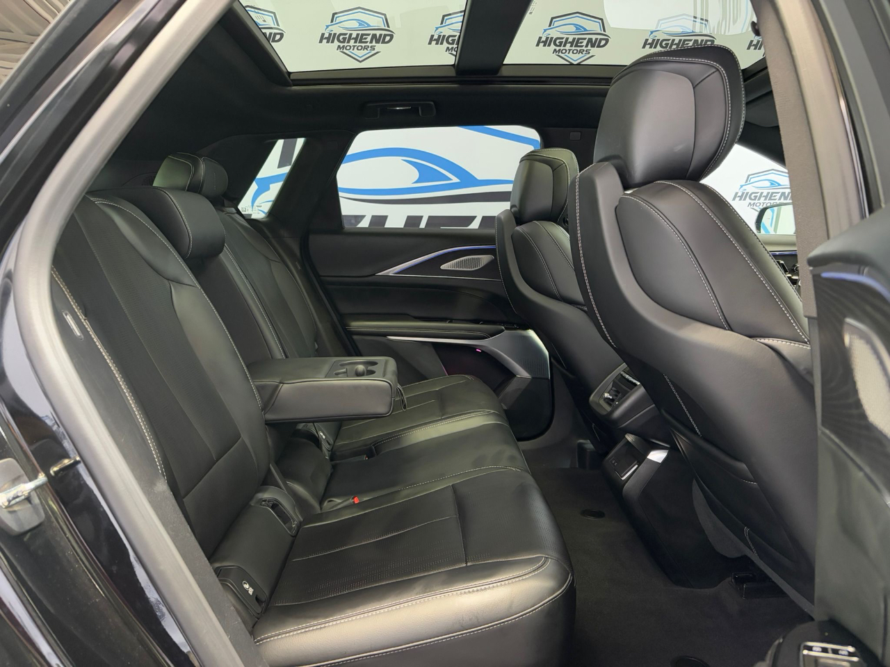Cadillac Lyriq Lux-3 2024