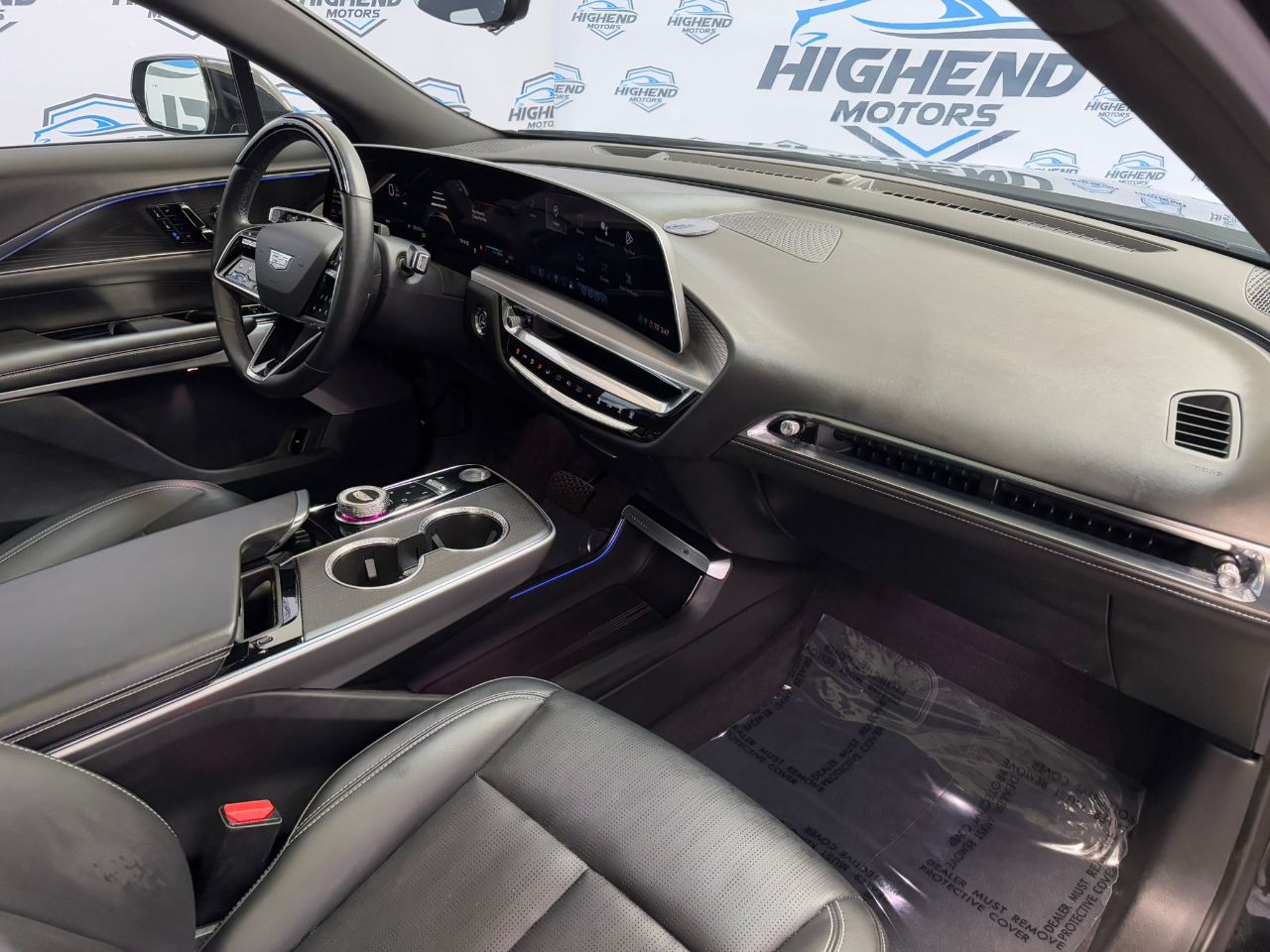 Cadillac Lyriq Lux-3 2024