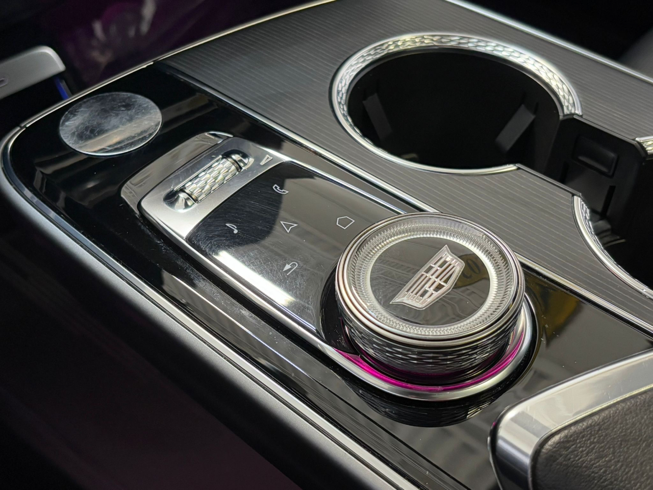 Cadillac Lyriq Lux-3 2024