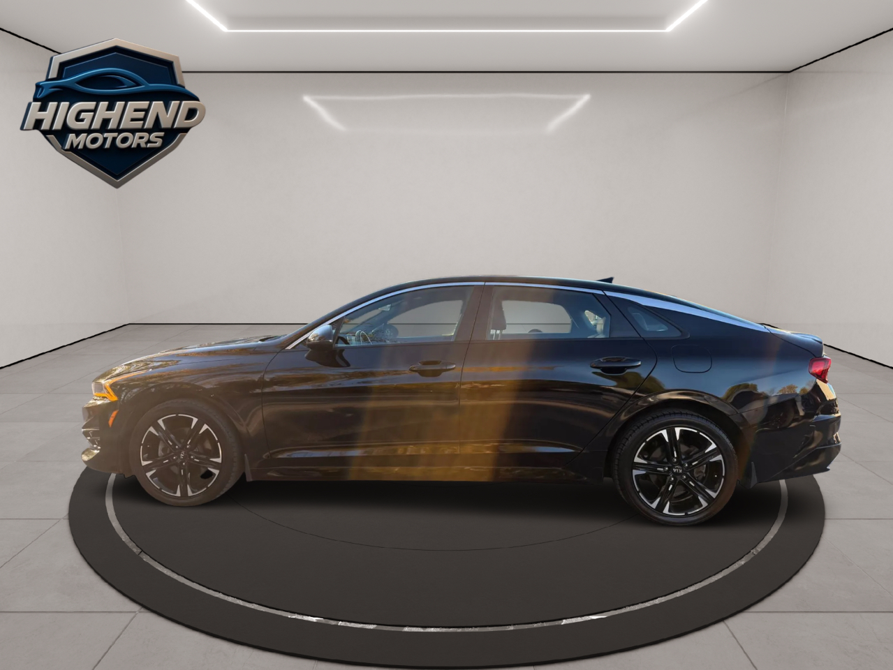 2021 Kia K5 GT-Line photo 4