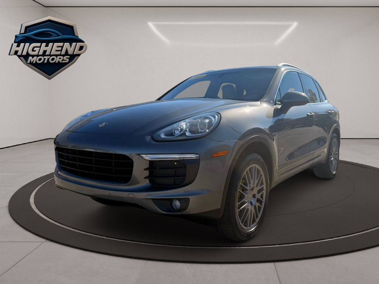 2016 Porsche Cayenne Hybrid S photo 3