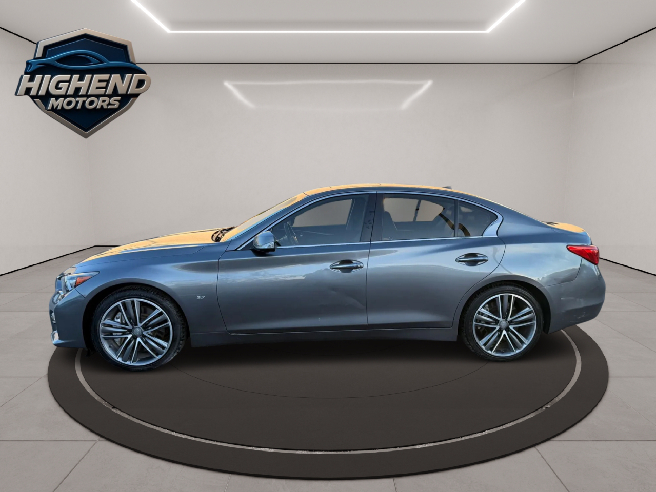 2015 Infiniti Q50 AWD photo 4