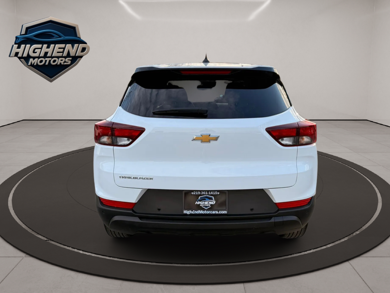 2024 Chevrolet Trailblazer LS photo 2