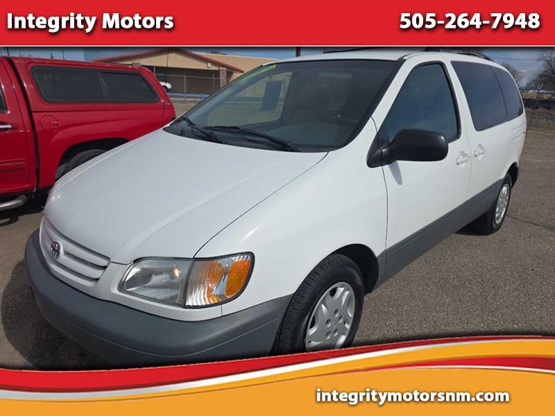 2003 Toyota Sienna LE