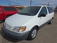 2003 Toyota Sienna 