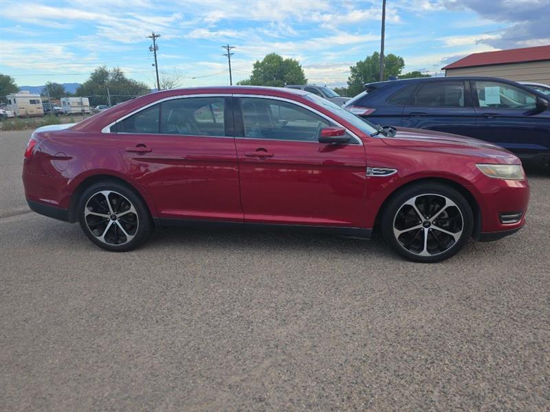 Ford Taurus photo 2
