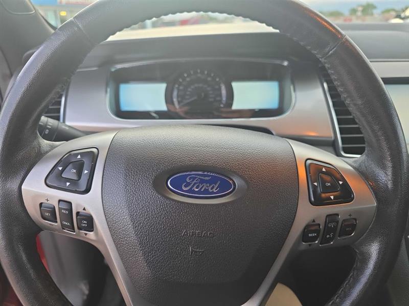 Ford Taurus photo 4