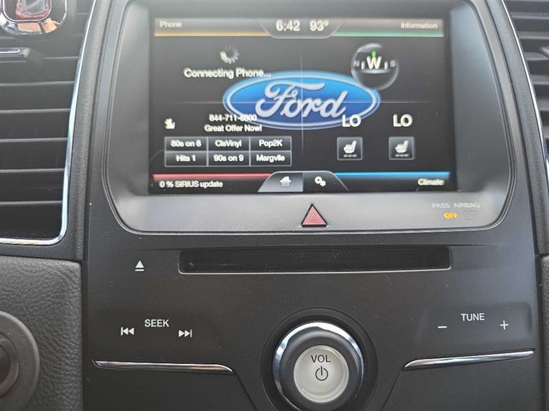 Ford Taurus photo 7