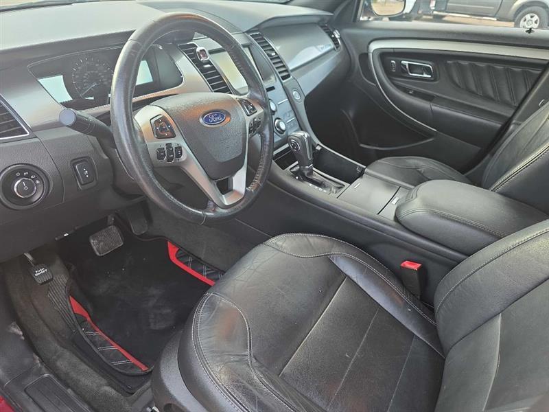 Ford Taurus photo 10