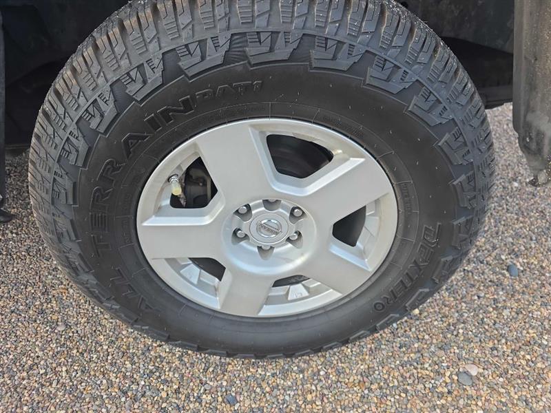 Nissan Frontier photo 13
