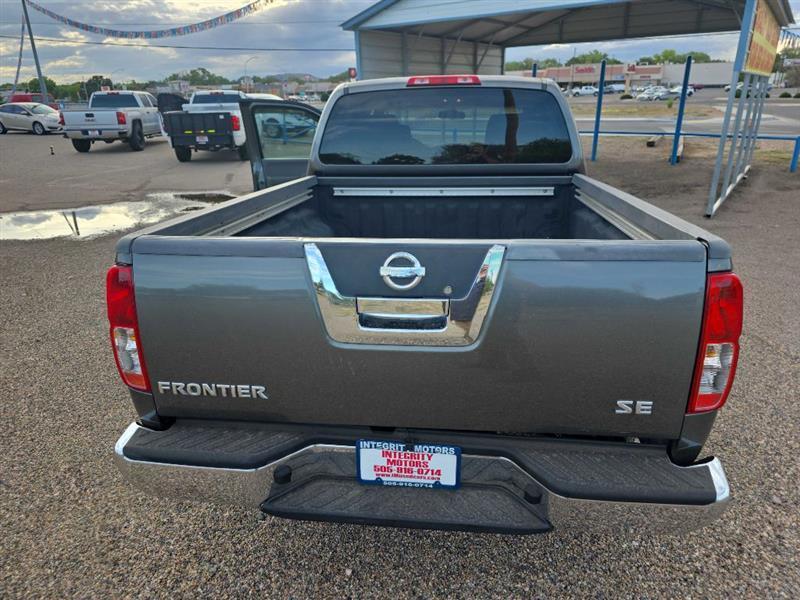 Nissan Frontier photo 17