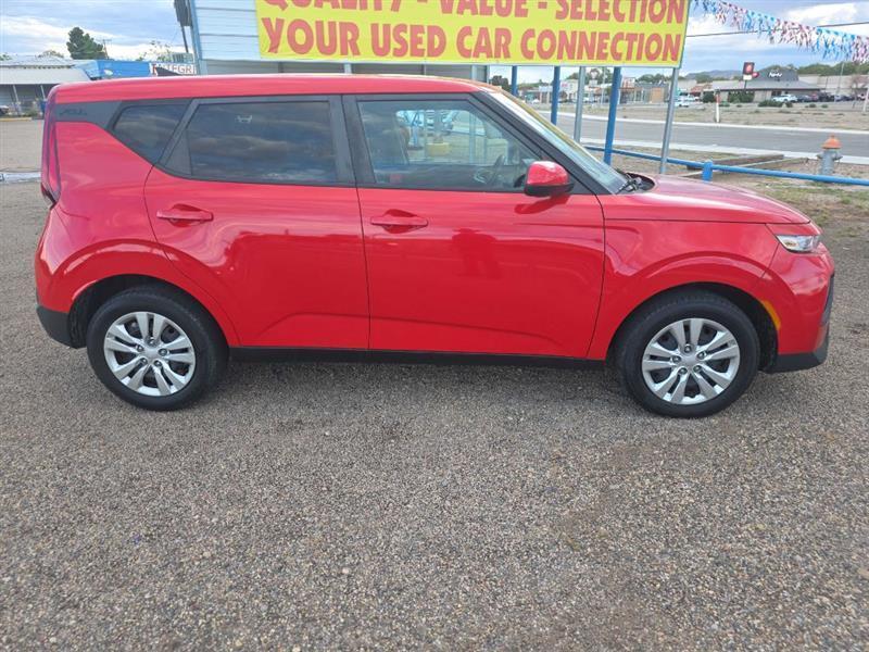 Kia Soul photo 2