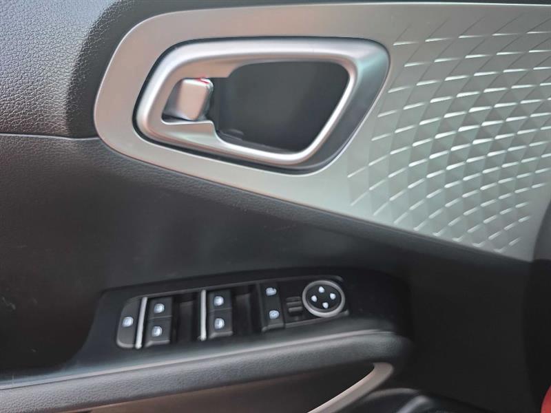 Kia Soul photo 9