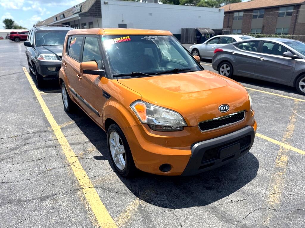 2011 Kia Soul +