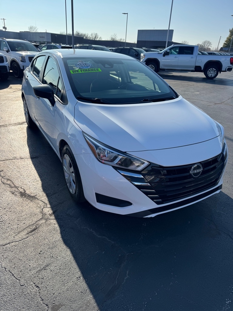 2023 Nissan Versa S CVT