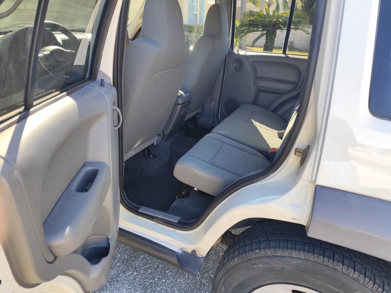 Jeep Liberty Sport 4WD 2006