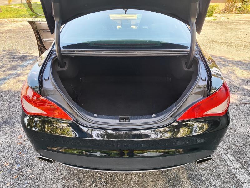 Mercedes-Benz CLA-Class CLA250 2014