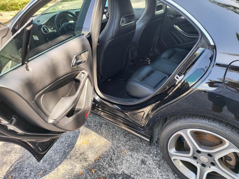 Mercedes-Benz CLA-Class CLA250 2014