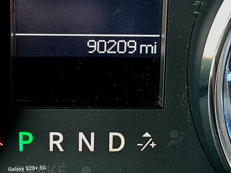 Chrysler 300 Limited RWD 2011 Chrysler 300 Limited RWD 2011